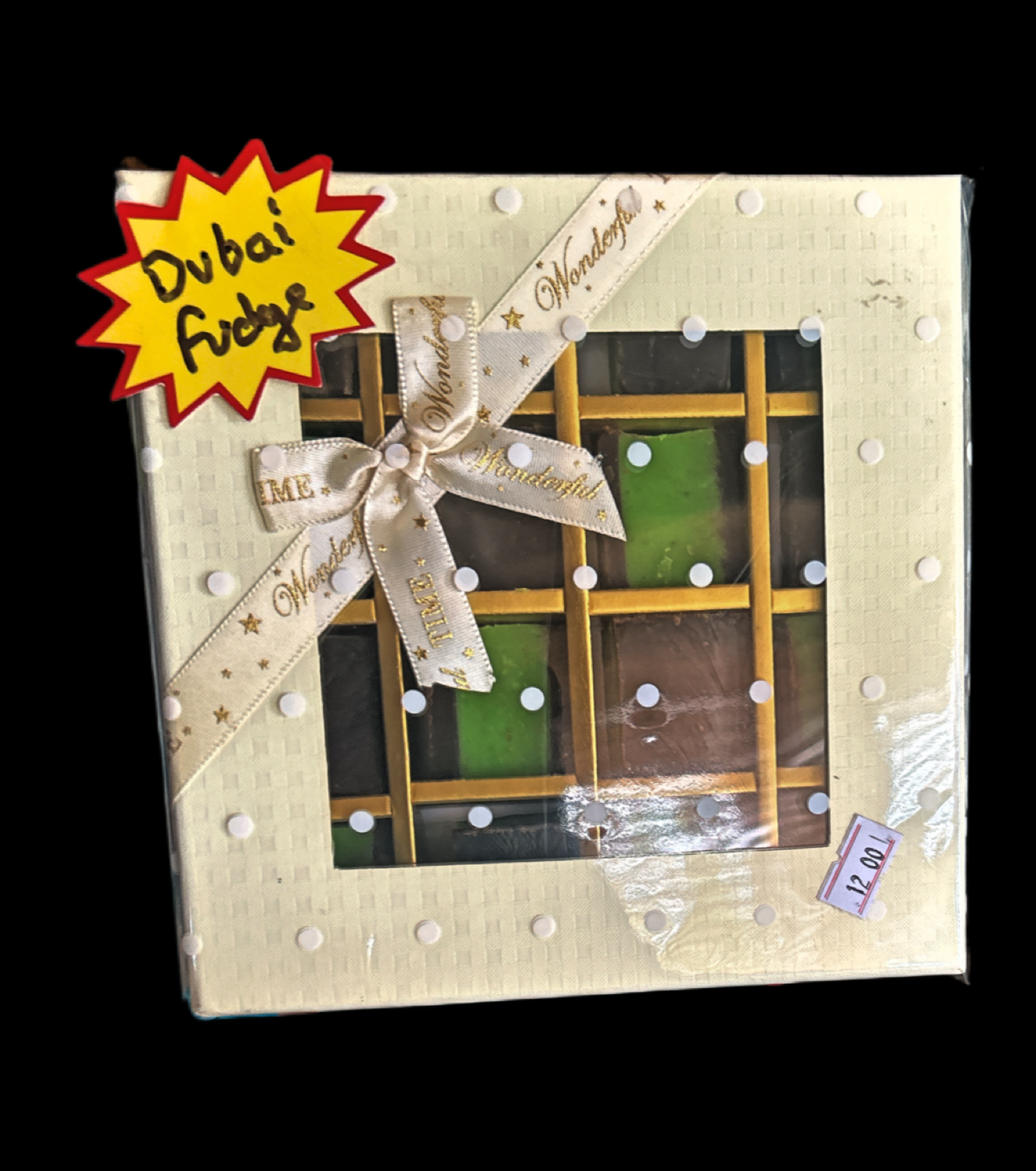 Dubai style/salted caramel cheesecake with biscoffi fudge gift sets