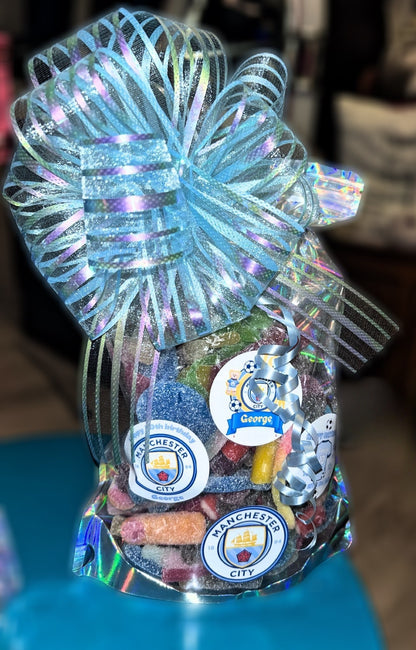 Football 1kg Sweet pouch! Any team- Any Celebration with personalized stickers and bow