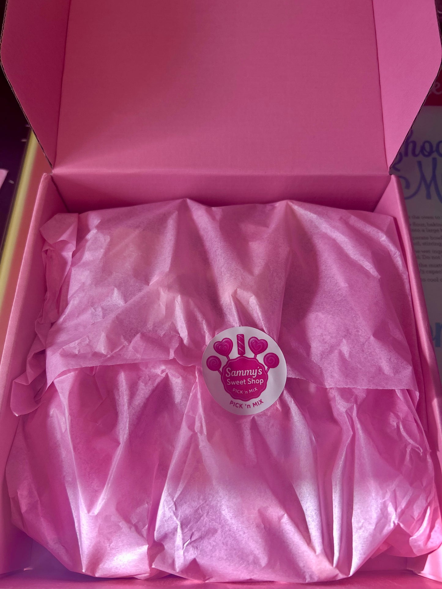 Custom or pre mixed pick n mix sweet box 1kg
