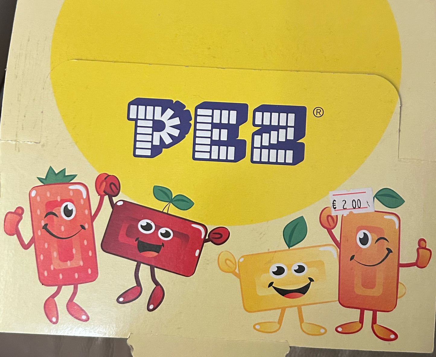 Pez Winter Stars with 2 refill packs.