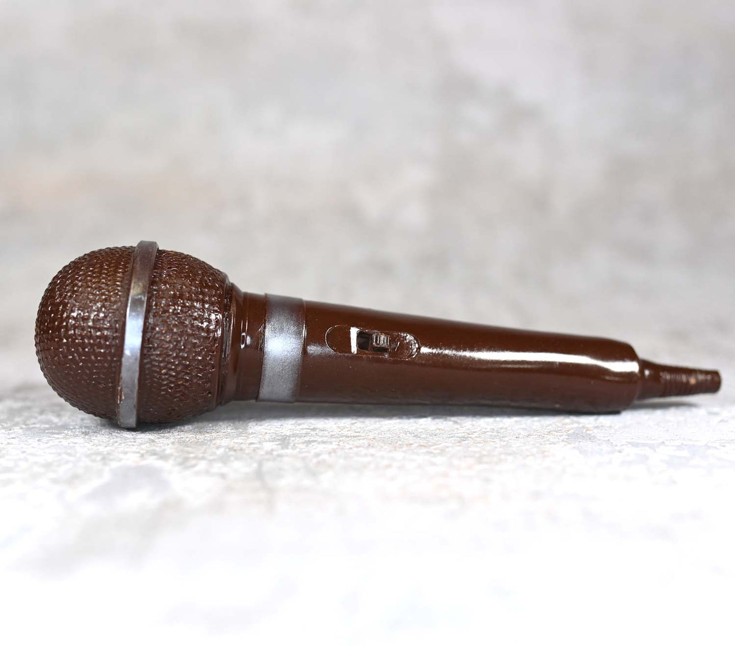 Microphone